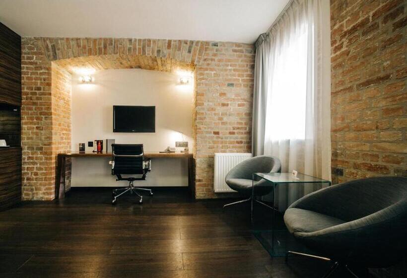 اتاق استاندارد یک نفره, Q Hotel Grand Cru Gdańsk