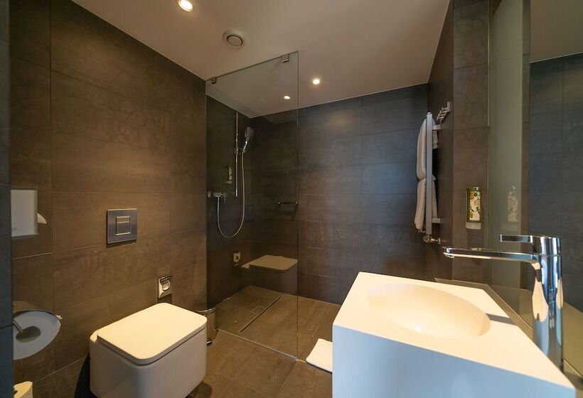 اتاق استاندارد, Q Hotel Grand Cru Gdańsk
