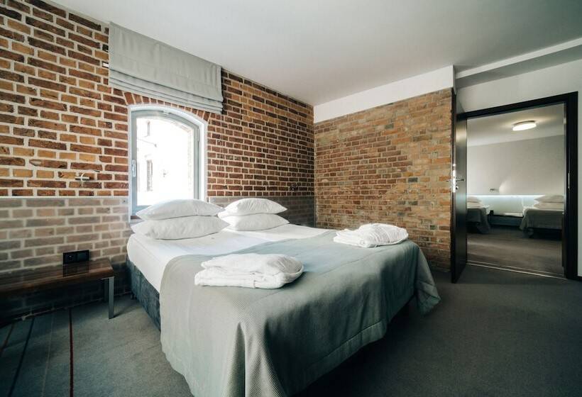 اتاق سوپریور, Q Hotel Grand Cru Gdańsk