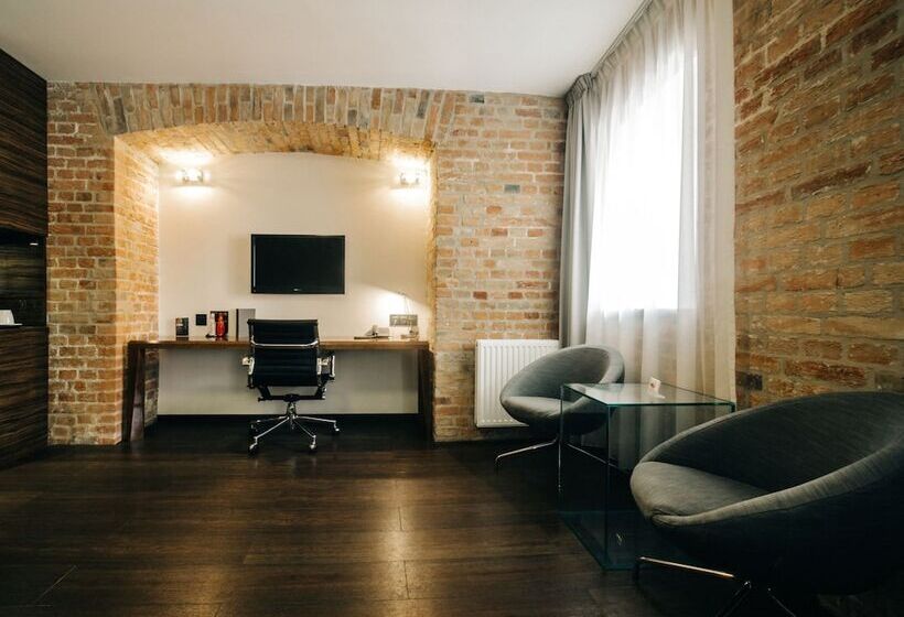 اتاق استاندارد, Q Hotel Grand Cru Gdańsk