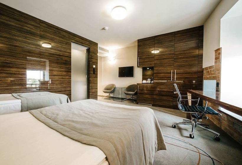 اتاق استاندارد, Q Hotel Grand Cru Gdańsk