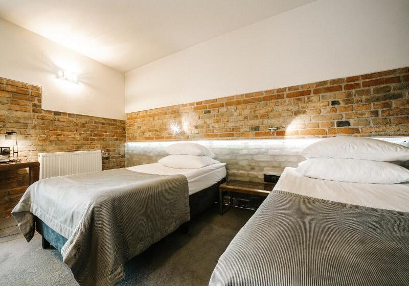 اتاق استاندارد, Q Hotel Grand Cru Gdańsk