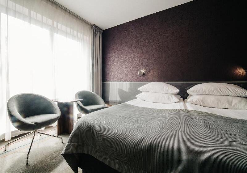 اتاق استاندارد یک نفره, Q Hotel Grand Cru Gdańsk