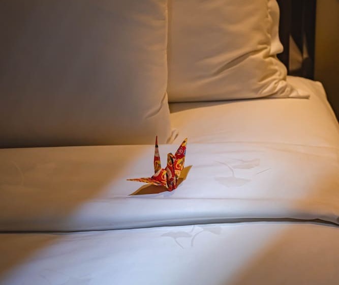 سوییت لوکس, The Okura Prestige Bangkok