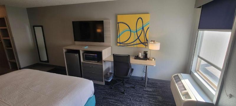 장애인을 위한 킹사이즈 침대 스탠다드 룸, Best Western Doswell