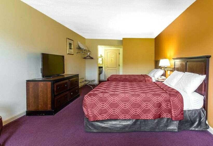 חדר סטנדרט שתי מיטות זוגיות, Econo Lodge At Six Flags