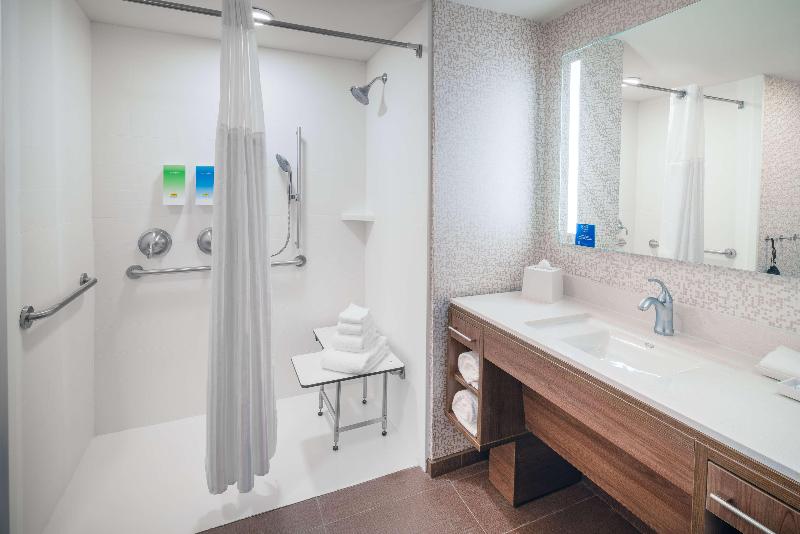 스위트 킹사이즈 침대, Holiday Inn Express And Suites Bossier City Louisiana Downs, An Ihg