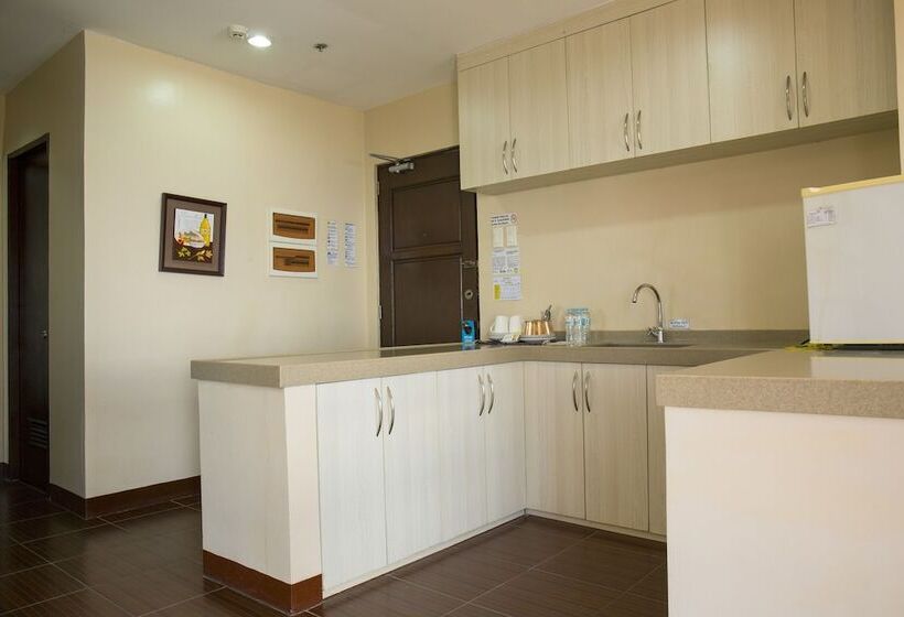 Suite, Palmbeach Resort & Spa Mactan, Cebu