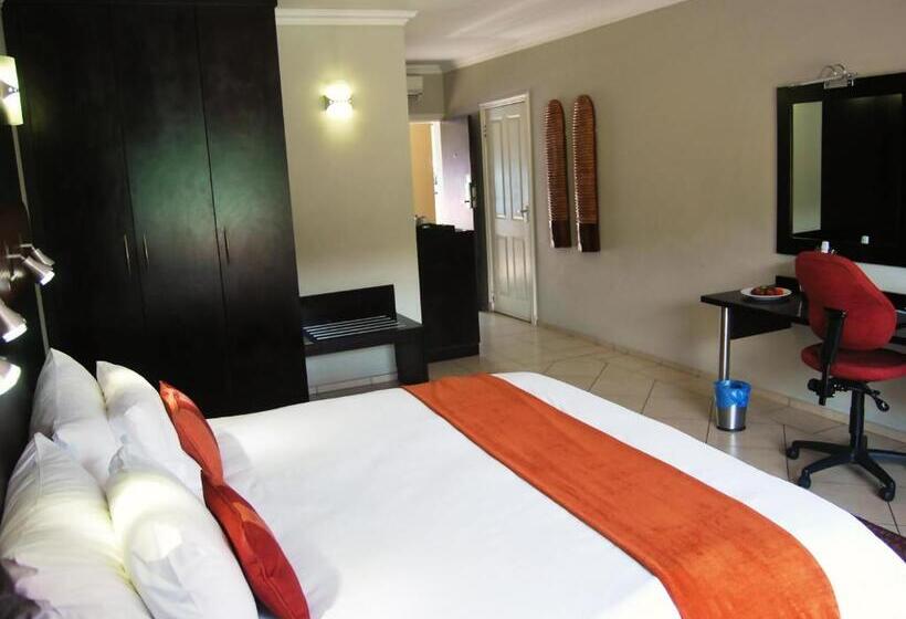 سوییت اجرایی, Safari Hotel & Convention Centre