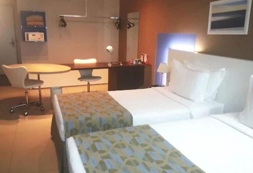 Номер Superior, Intercity Salvador