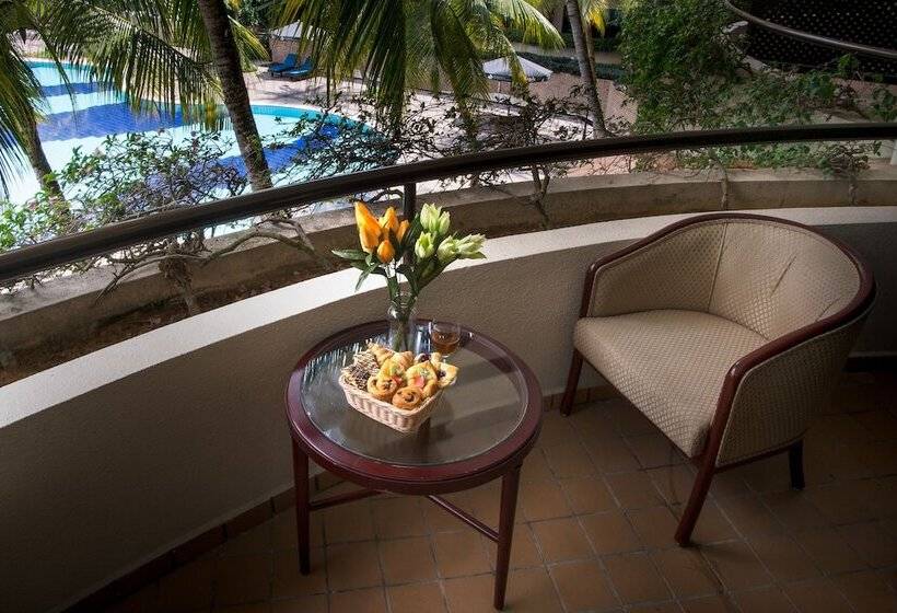 Номер Deluxe, Le Grandeur Palm Resort Johor