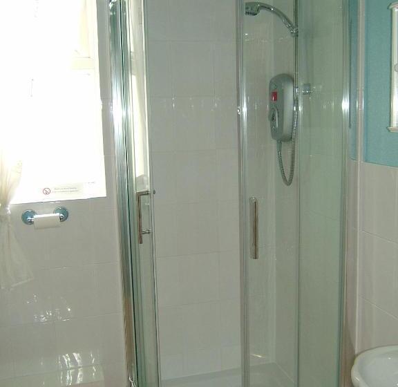 اتاق استاندارد, The Warwick Southport