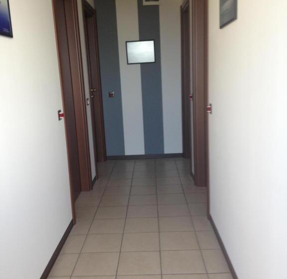 Номер Economy, Bussana