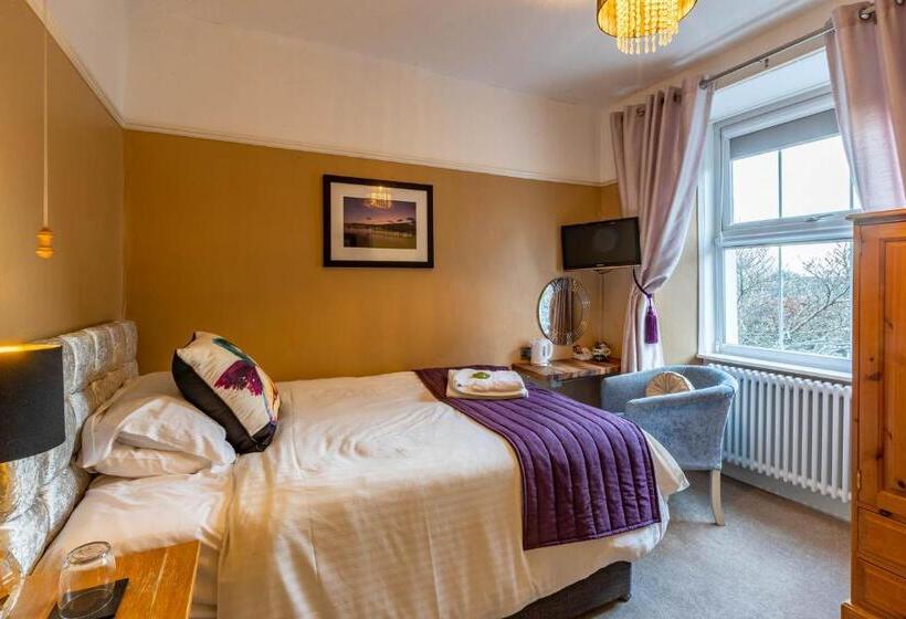 اتاق استاندارد یک نفره, Holly Lodge Guest House With Free Off Site Health Club