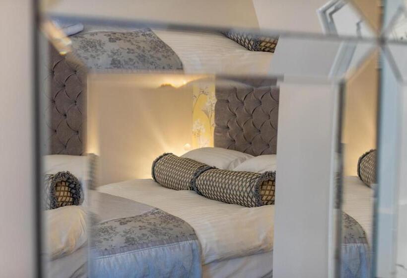 اتاق لوکس, Holly Lodge Guest House With Free Off Site Health Club