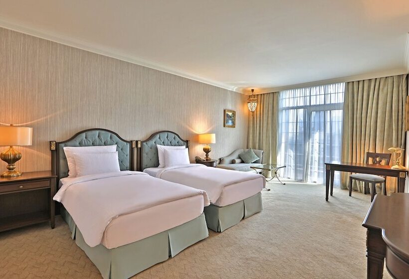 اتاق لوکس با چشم‌انداز شهر, Rixos Almaty