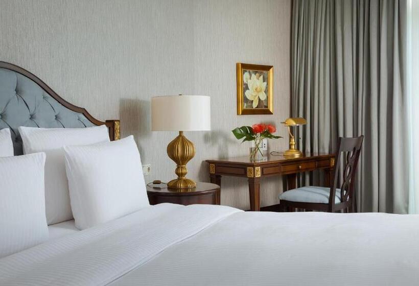 سوییت سوپریور, Rixos Almaty