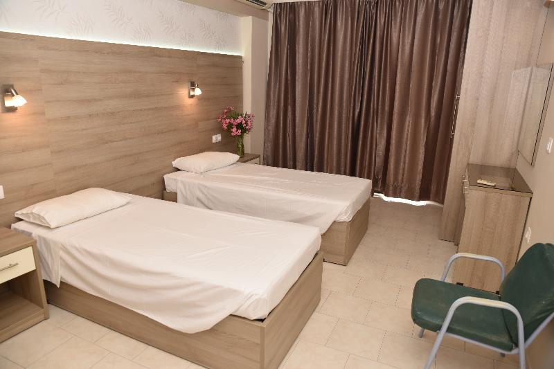 استودیوی استاندارد, Rose Hotel Faliraki