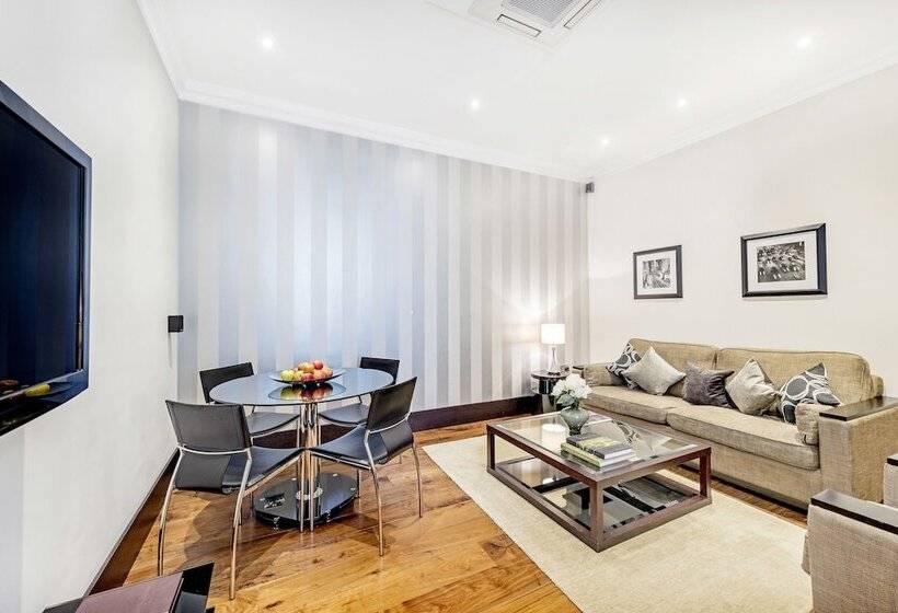Апартаменты 2 Спальни, 130 Queen S Gate Apartments