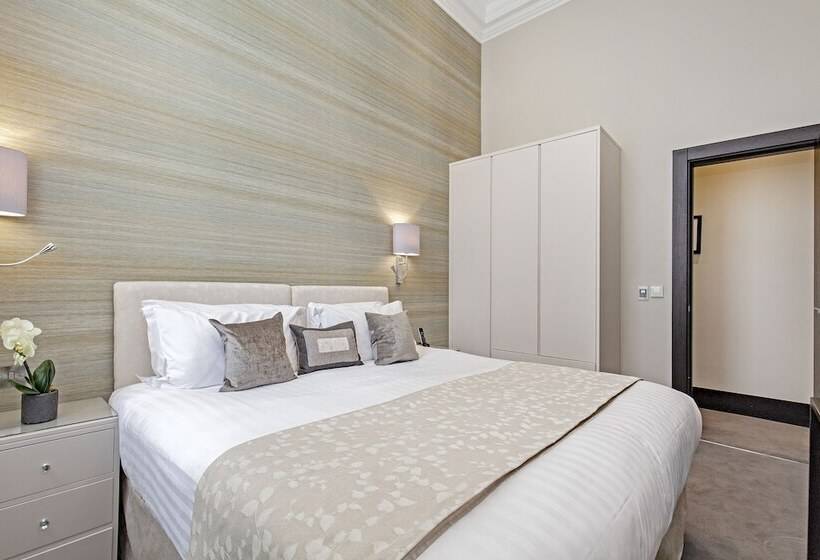 Апартаменты Superior 3 Спальни, 130 Queen S Gate Apartments