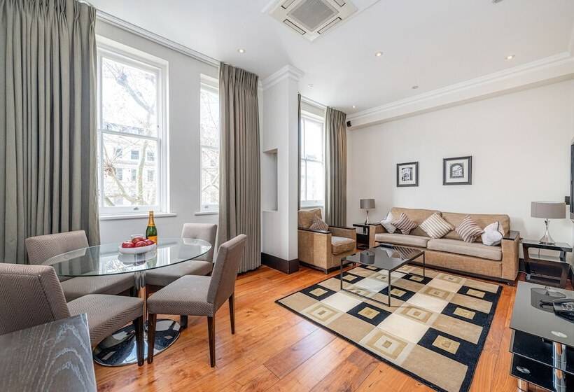 Апартаменты Deluxe 2 Спальни, 130 Queen S Gate Apartments