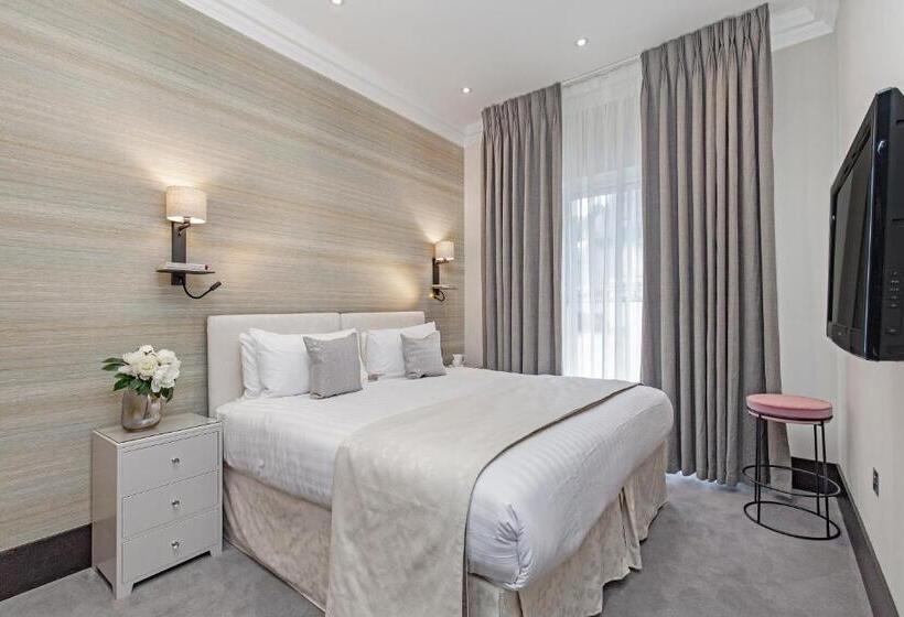 Апартаменты Deluxe 3 Спальни, 130 Queen S Gate Apartments