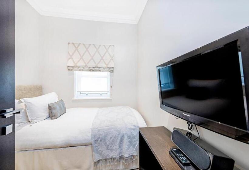 Апартаменты Ejecutiva 3 Спальни, 130 Queen S Gate Apartments