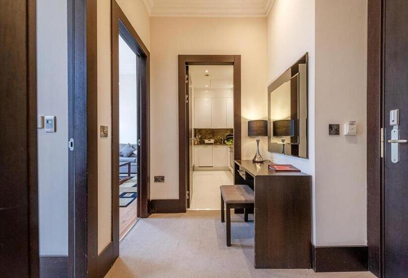 Апартаменты Deluxe 1 Спальня, 130 Queen S Gate Apartments