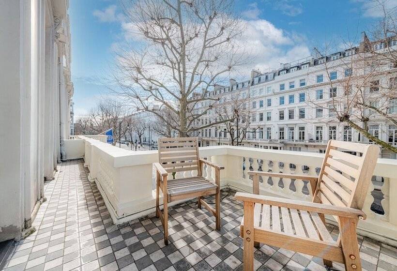 Апартаменты Deluxe 1 Спальня, 130 Queen S Gate Apartments