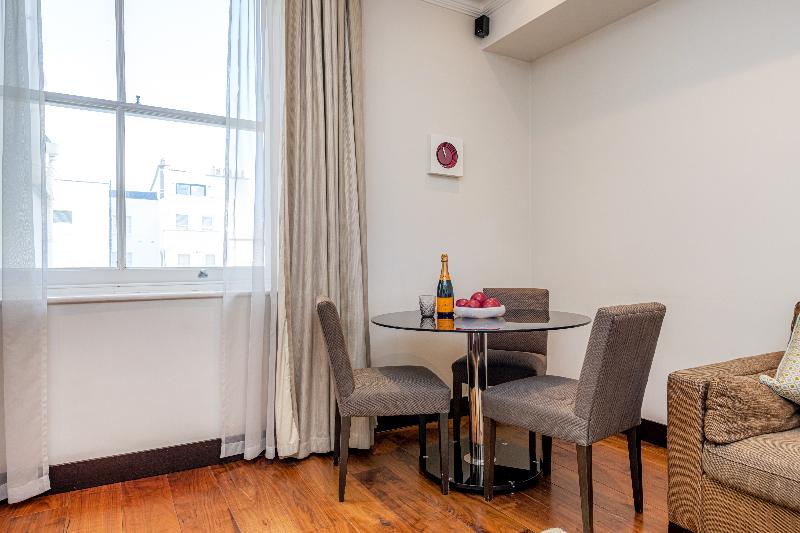 Апартаменты Deluxe 1 Спальня, 130 Queen S Gate Apartments