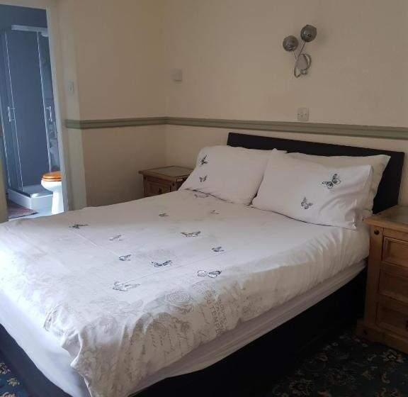 Трехместный Номер Классика, Cedar Villa Guest House
