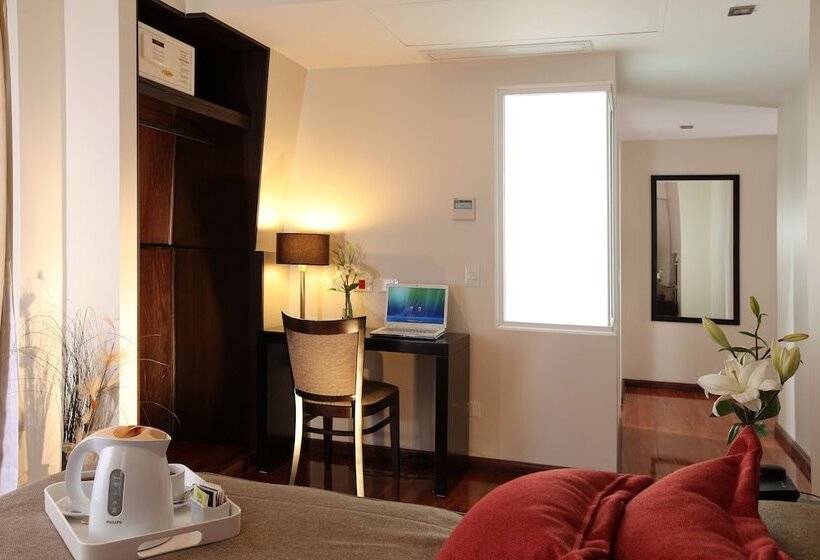 سوییت, Europlaza Hotel & Suites