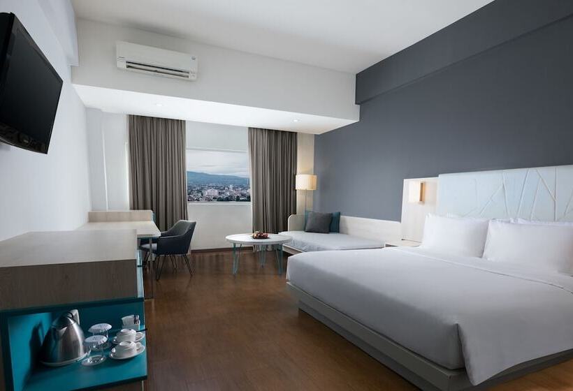 Номер Superior, Santika Bogor