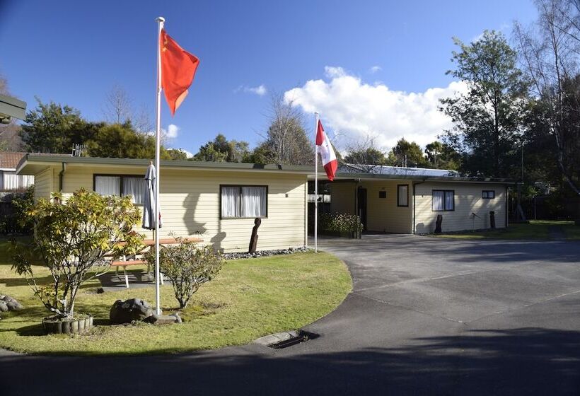 Апартаменты 2 Спальни, Judges Pool Motel Turangi