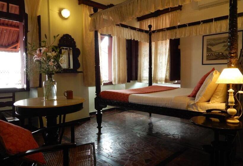 اتاق لوکس, Welcomheritage Panjim Inn