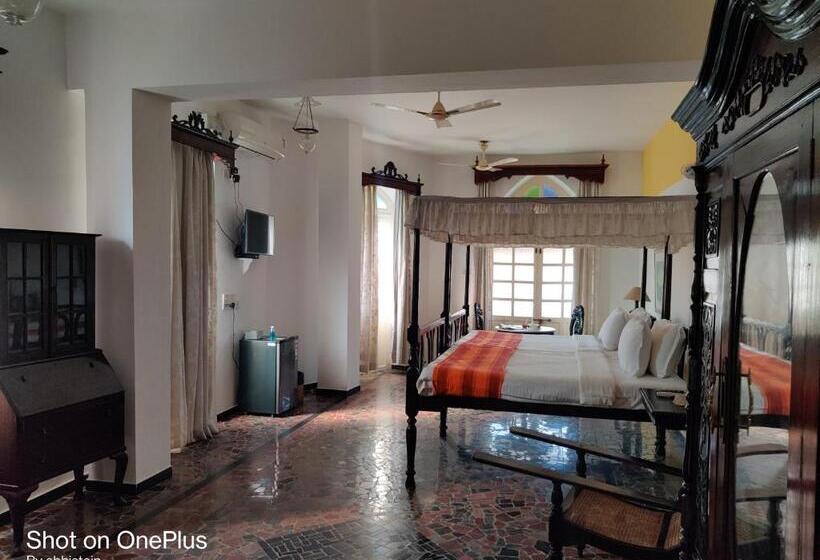 اتاق سوپریور, Welcomheritage Panjim Inn