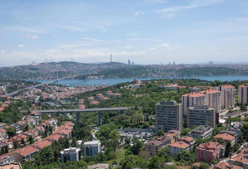 اتاق لوکس با چشم‌انداز, Renaissance Istanbul Polat Bosphorus