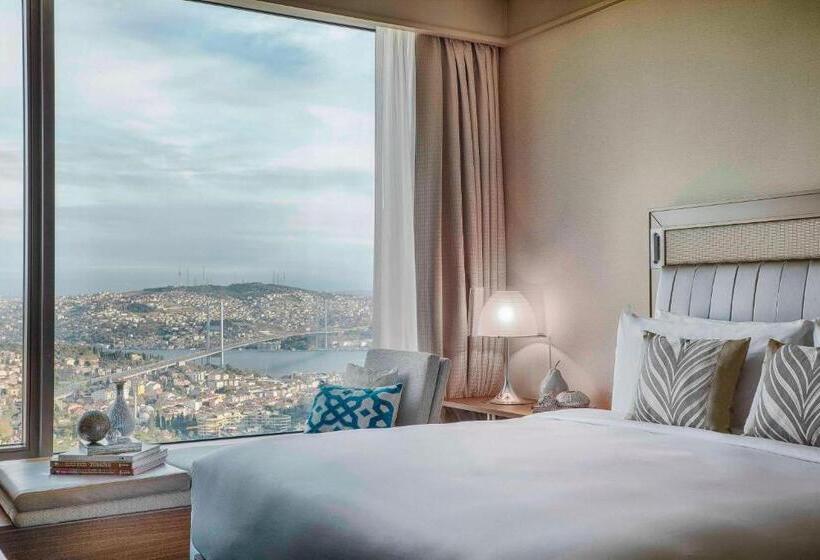 اتاق لوکس با چشم‌انداز, Renaissance Istanbul Polat Bosphorus