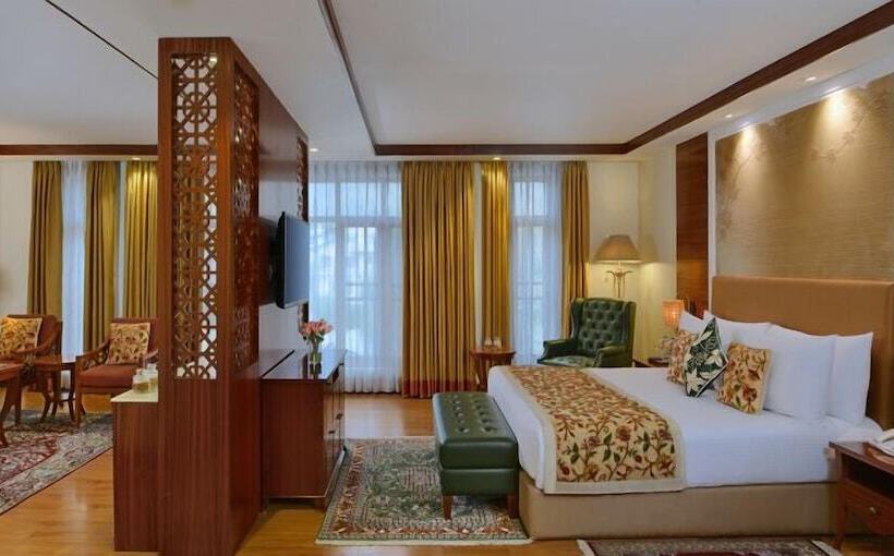 Президентский Люкс, Fortune Resort Heevan, Srinagar   Member Itc S Hotel Group