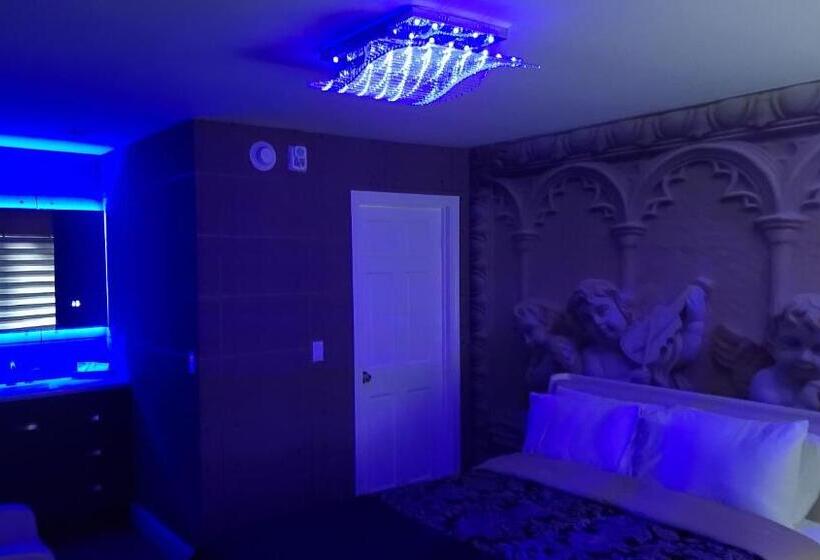 Полулюкс, Americas Best Value Inn Providence North Scituate