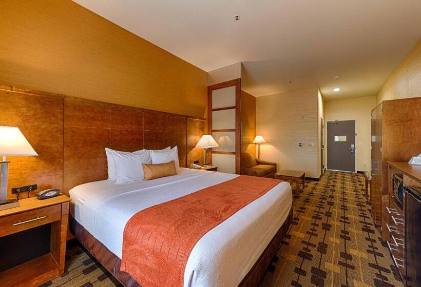 Suite Kingsize Bett, Best Western Plus Delta Inn & Suites