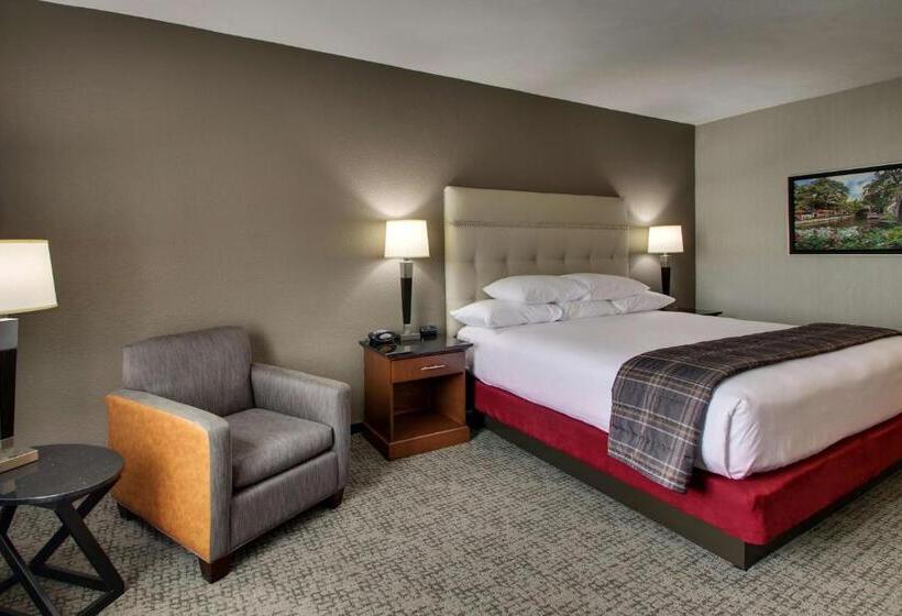 Habitació Deluxe Adaptada per a persones amb mobilitat reduïda, Drury Inn & Suites San Antonio Northwest Medical Center