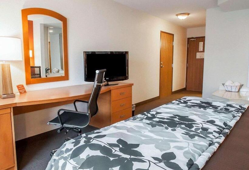 Люкс Кровать Кинг, Sleep Inn & Suites Lake Of The Ozarks