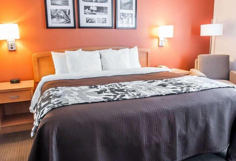 Люкс с гидромассажем, Sleep Inn & Suites Lake Of The Ozarks