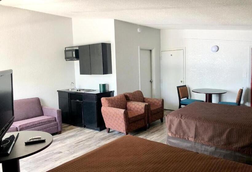 Standard studio with lake view, Tarpon Inn