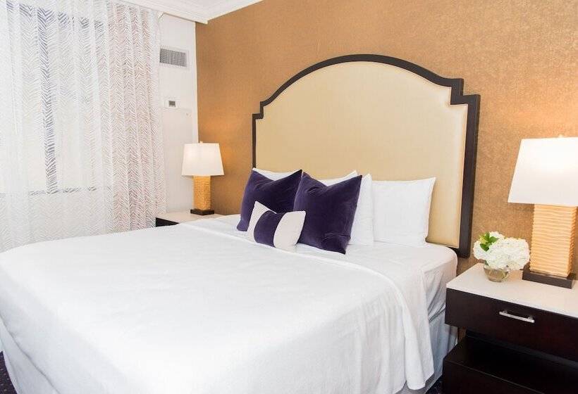 디럭스 룸, The Cook Hotel And Conference Center At Lsu