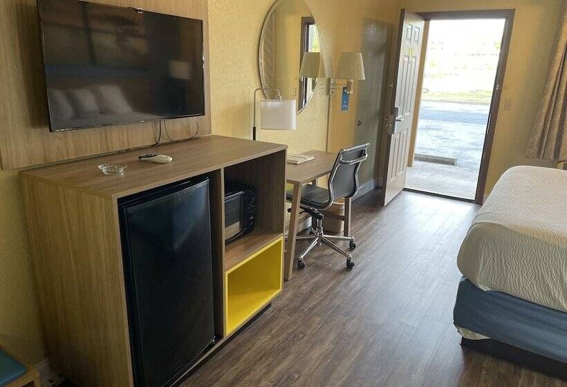 Номер Deluxe, Days Inn By Wyndham Fordyce