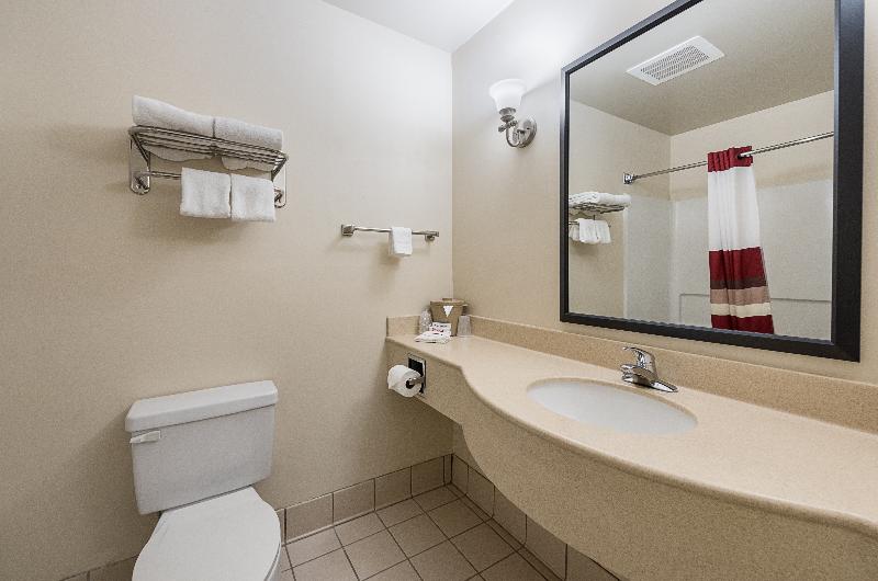 キングサイズベッドのデラックスルーム, Red Roof Inn Etowah – Athens, Tn