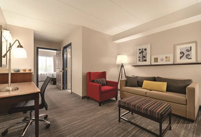 Люкс, Country Inn & Suites By Radisson, Grand Rapids East, Mi