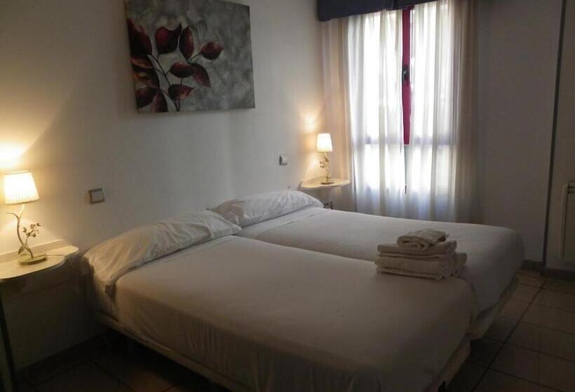 Номер Стандарт, Hostal Sierra